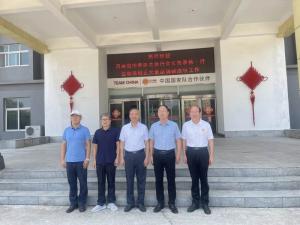 河南省肉類協(xié)會劉承信會長一行蒞臨洛陽正大調(diào)研指導(dǎo)工作！